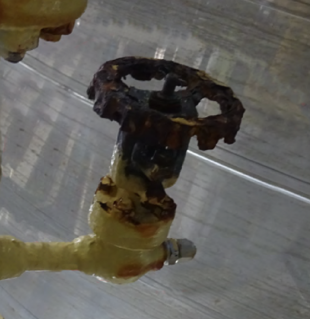 Broken hand wheel with protruding sharp edges